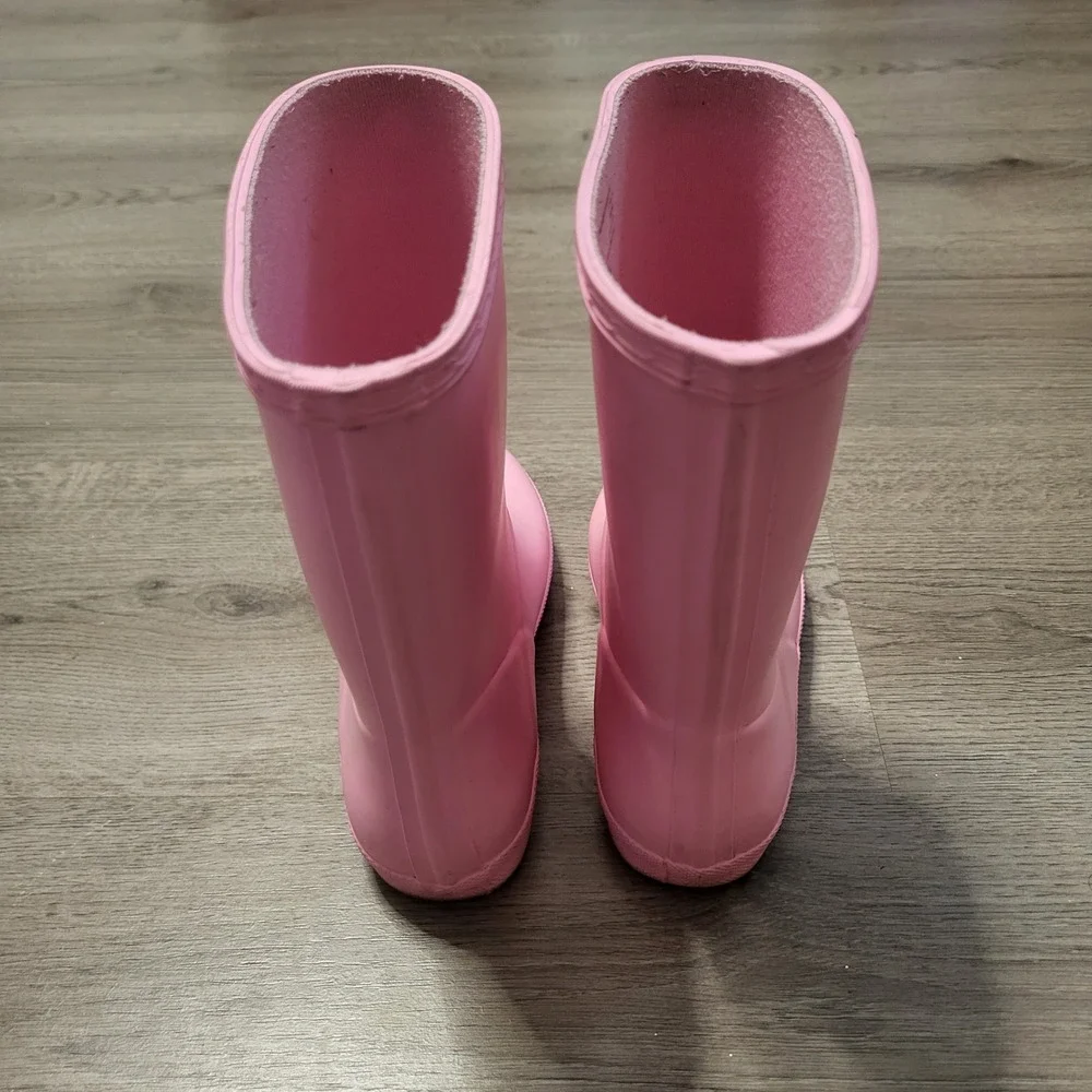 Hunter Kids First Classic Pink Rain Boots Size 13 US 12 Rubber Outdoor Girly